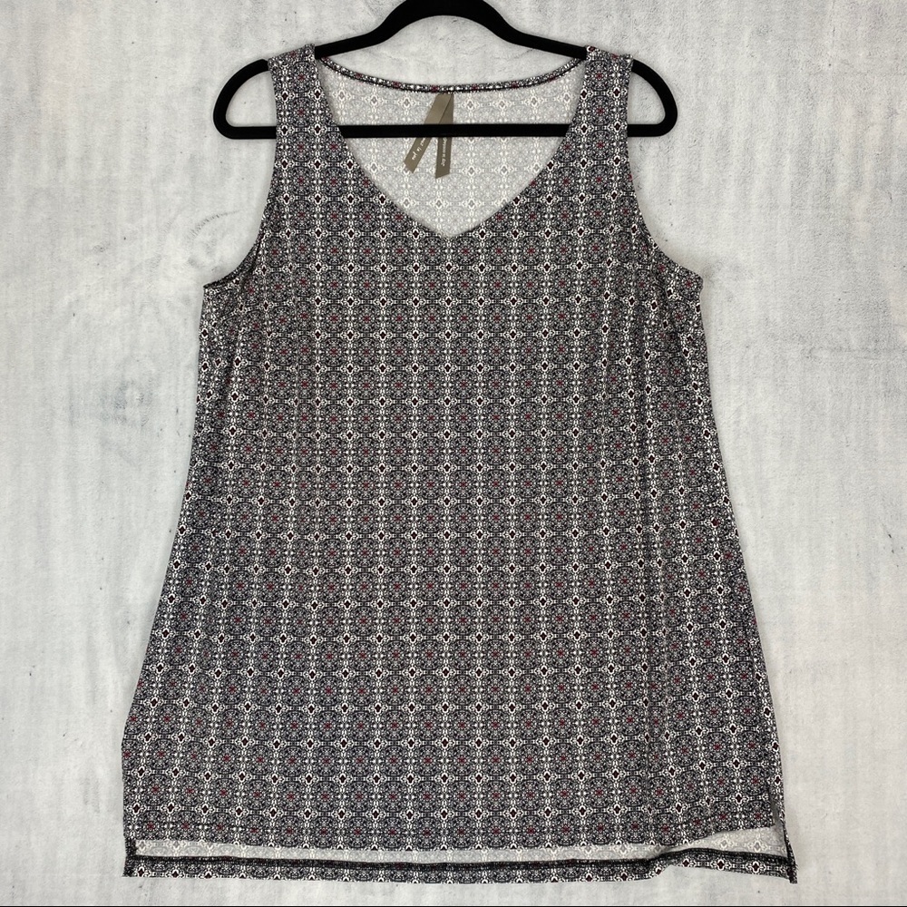 Penningtons Tank Top Sz X (14-16) High Low Hem